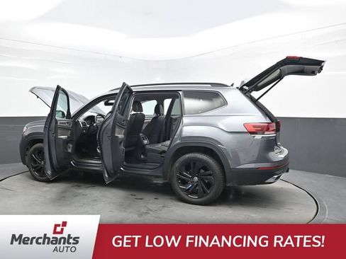 Used 2023 Volkswagen Atlas SE w/ Black Wheel Package AWD/4WD image 57
