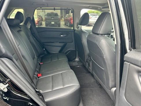 Used 2024 Nissan Rogue SL w/ SL Premium Package FWD image 15