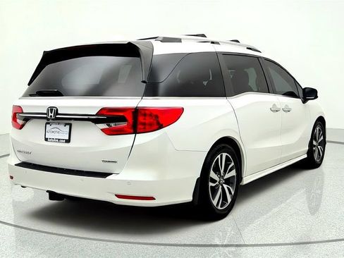 Used 2021 Honda Odyssey Touring image 5