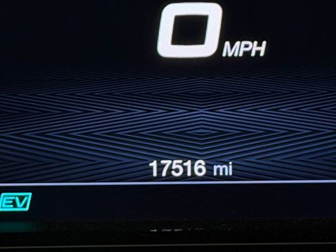 Used 2024 Alfa Romeo Tonale Ti image 15