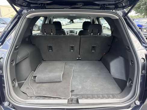 Used 2020 Chevrolet Equinox LS FWD image 25