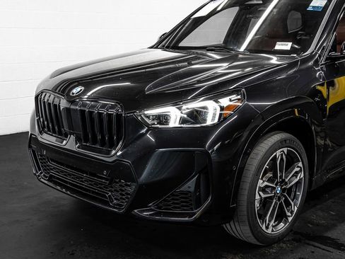 Used 2023 BMW X1 xDrive28i w/ M Sport Package image 11