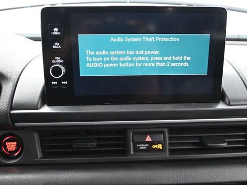 Used 2023 Honda Pilot EX-L image 14