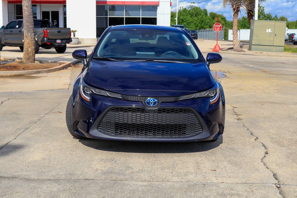 Used 2022 Toyota Corolla LE FWD image 25