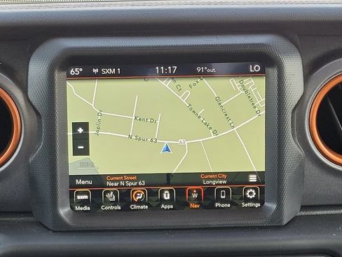 Used 2023 Jeep Gladiator Mojave AWD/4WD image 16