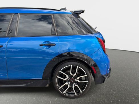 Used 2025 MINI Cooper S image 15