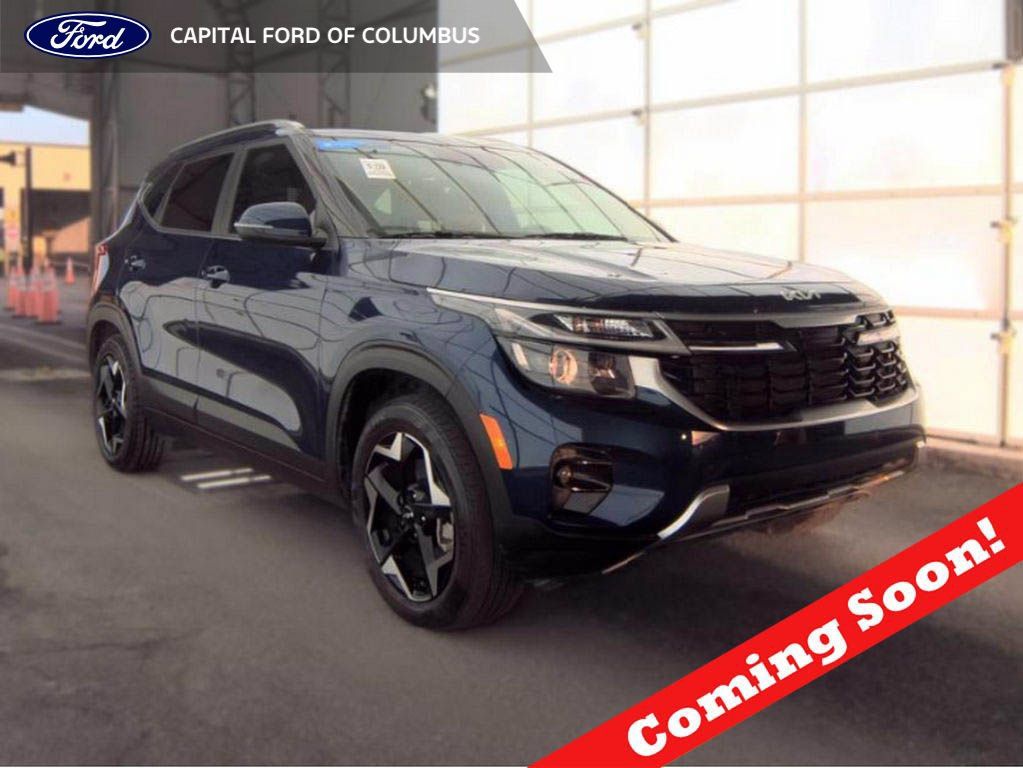 Used 2025 Kia Seltos EX w/ EX Sunroof Package AWD/4WD image 1