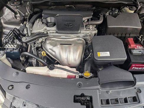 Used 2015 Toyota Camry SE image 20