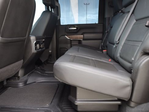 Used 2020 GMC Sierra 2500 Denali w/ Denali Ultimate Package AWD/4WD image 17