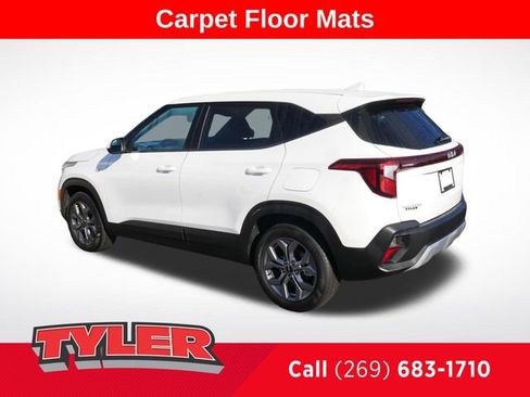 Used 2024 Kia Seltos LX AWD/4WD image 5