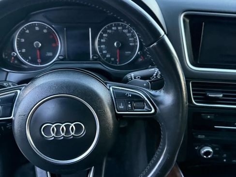 Used 2016 Audi Q5 2.0T Premium Plus w/ Technology Package image 34