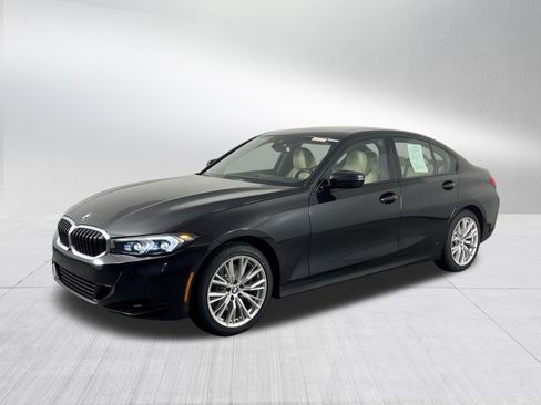 Used 2023 BMW 330i xDrive Sedan w/ Driving Assistance Package AWD/4WD image 3