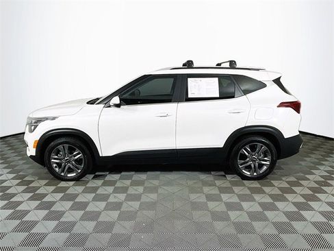 Used 2023 Kia Seltos S image 5