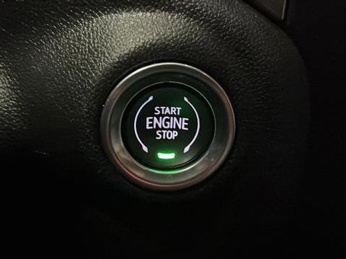 Used 2022 Chevrolet Silverado 1500 LT image 21