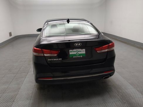 Used 2017 Kia Optima LX w/ Driver Convenience Package image 6