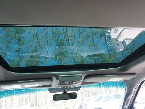 Used 2016 Ford F150 XLT w/ Equipment Group 302A Luxury image 12