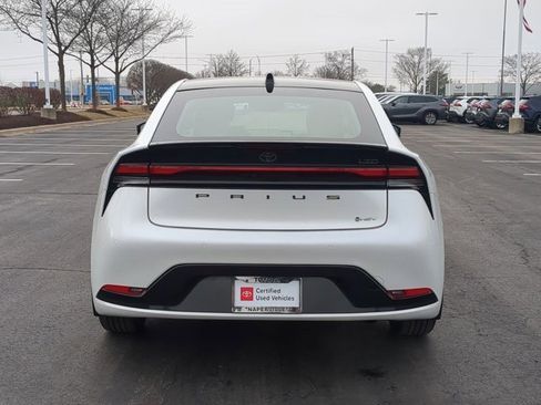 Used 2024 Toyota Prius Limited image 6