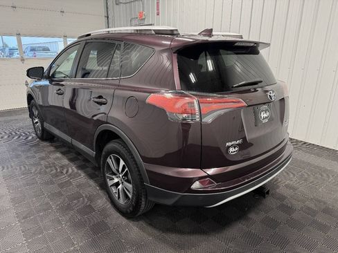 Used 2016 Toyota RAV4 XLE w/ Convenience Package AWD/4WD image 4