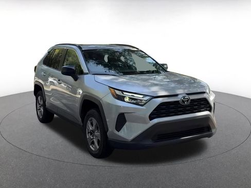 Used 2025 Toyota RAV4 LE image 3