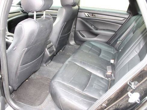 Used 2021 Honda Accord Sport image 5