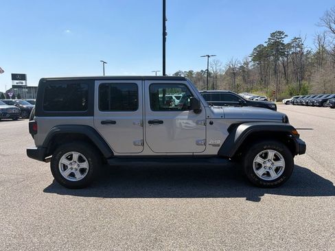 Used 2020 Jeep Wrangler Unlimited Sport S image 12