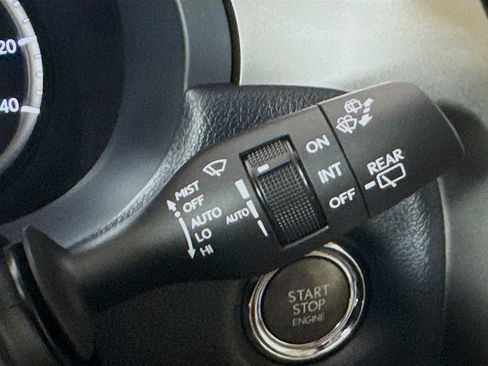 Used 2023 Lexus GX 460 Premium w/ Premium Package image 13