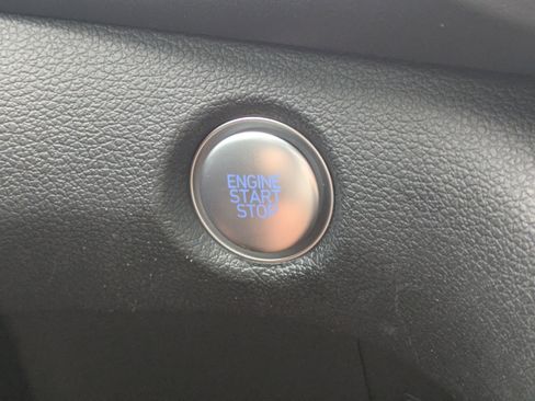 Used 2023 Hyundai Santa Fe SEL image 27