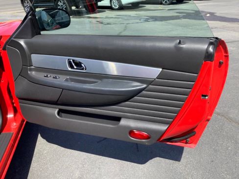 Used 2002 Ford Thunderbird Deluxe image 33