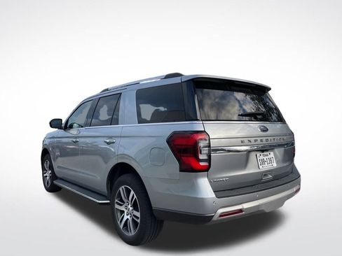 Used 2023 Ford Expedition Limited image 5