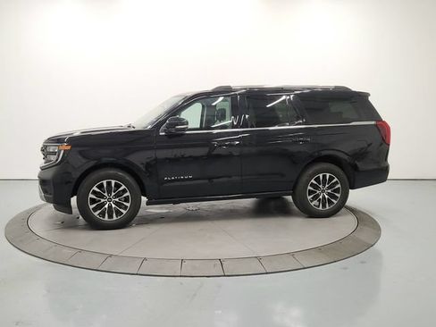 Used 2025 Ford Expedition Platinum AWD/4WD image 5