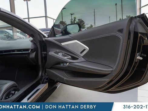 Used 2020 Chevrolet Corvette Stingray Premium Cpe w/ 3LT Preferred Equipment Group RWD image 19