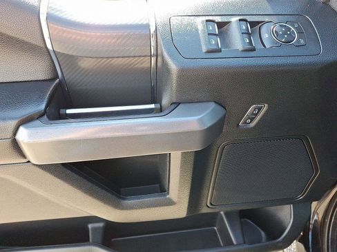 Used 2018 Ford F150 XLT w/ Equipment Group 302A Luxury image 13