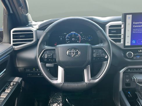 Used 2023 Toyota Tundra Platinum AWD/4WD image 10