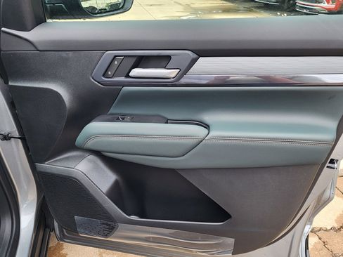 New 2026 GMC Terrain AT4 w/ Convenience Package III image 37