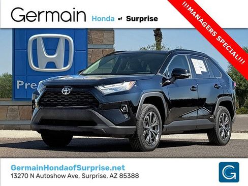 Used 2024 Toyota RAV4 XLE Premium image 1