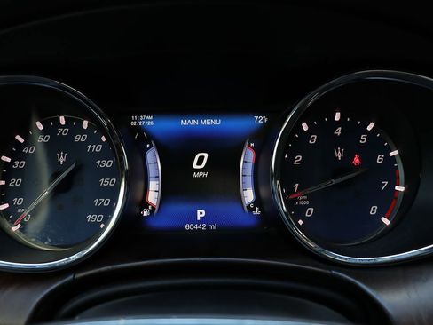 Used 2017 Maserati Quattroporte S image 19