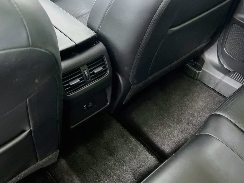 Used 2023 Nissan Rogue Platinum AWD/4WD image 24