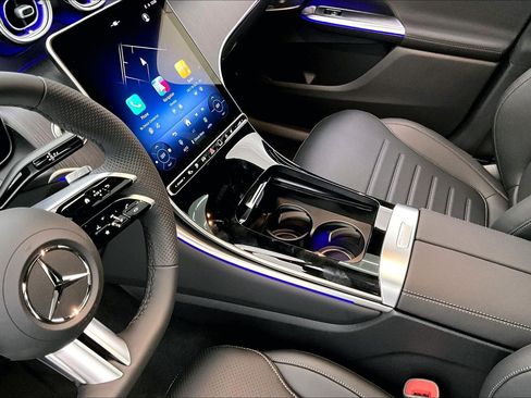 New 2026 Mercedes-Benz GLC 350e 4MATIC image 8
