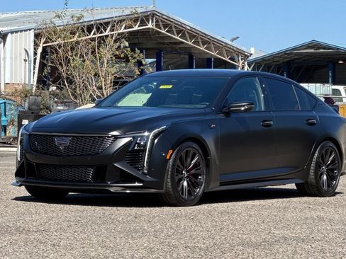Used 2025 Cadillac CT5 V Blackwing w/ Carbon Fiber 2 Package RWD image 8