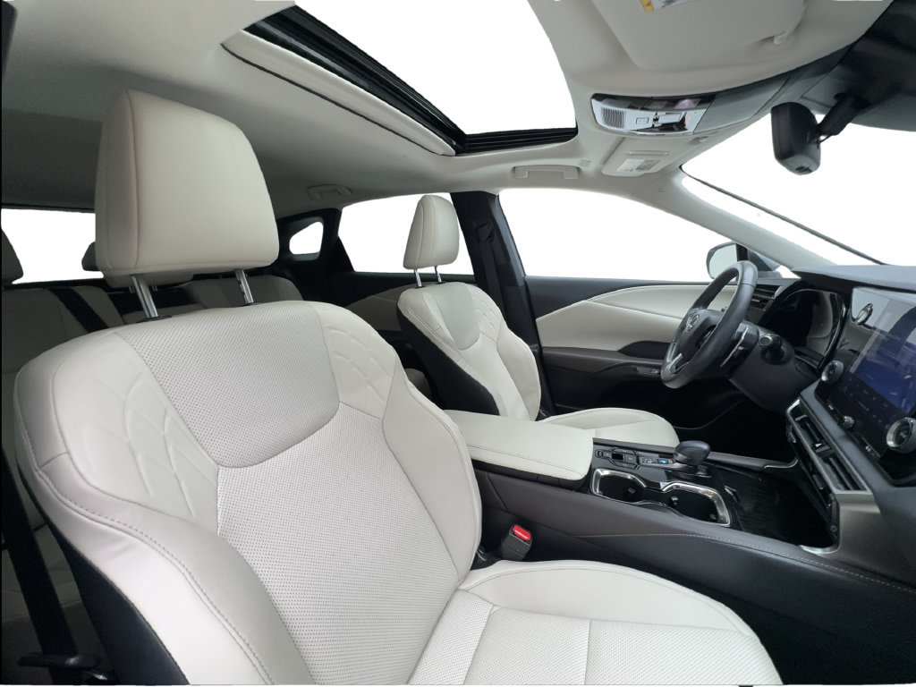 Used 2023 Lexus RX 350 FWD w/ Cold Area Package image 34