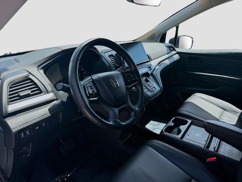 Used 2025 Honda Odyssey EX-L image 9