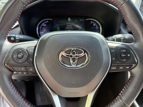 Used 2022 Toyota RAV4 XSE w/ Premium Package AWD/4WD image 35