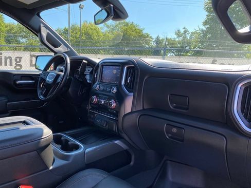 Used 2022 GMC Sierra 1500 AT4 w/ AT4 Premium Package AWD/4WD image 23