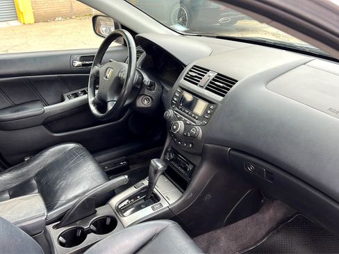 Used 2005 Honda Accord EX-L image 11