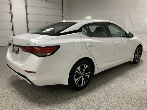 Used 2021 Nissan Sentra SV FWD image 5