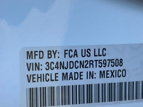 Used 2024 Jeep Compass Limited image 42