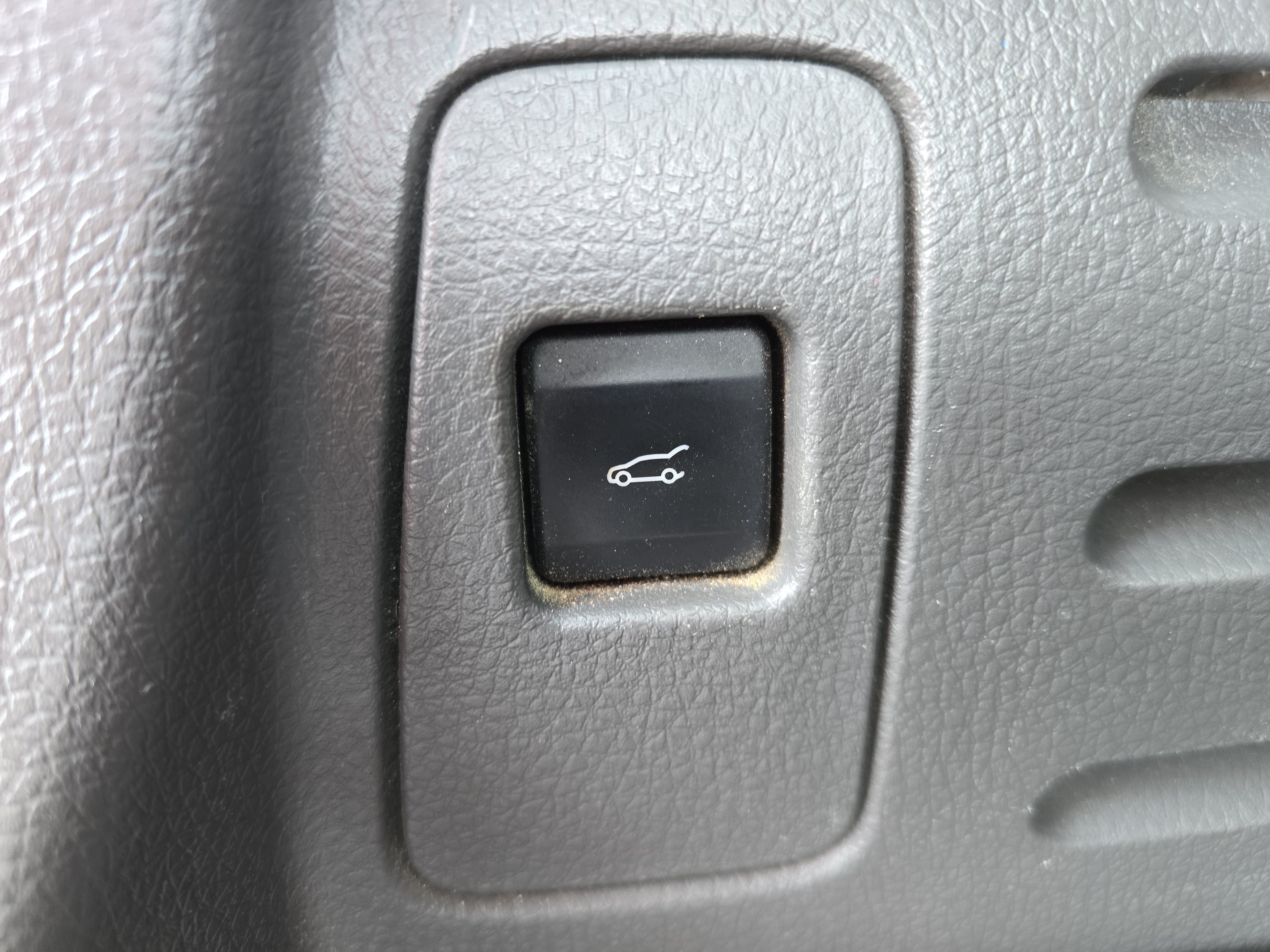 Used 2013 Ford Edge SEL AWD/4WD image 13