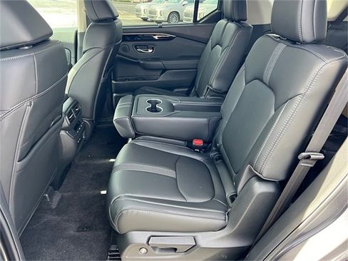 New 2025 Honda Pilot EX-L image 11