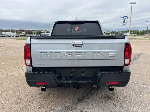 Certified 2025 Honda Ridgeline RTL image 4