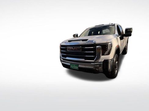 New 2026 GMC Sierra 3500 SLT image 5